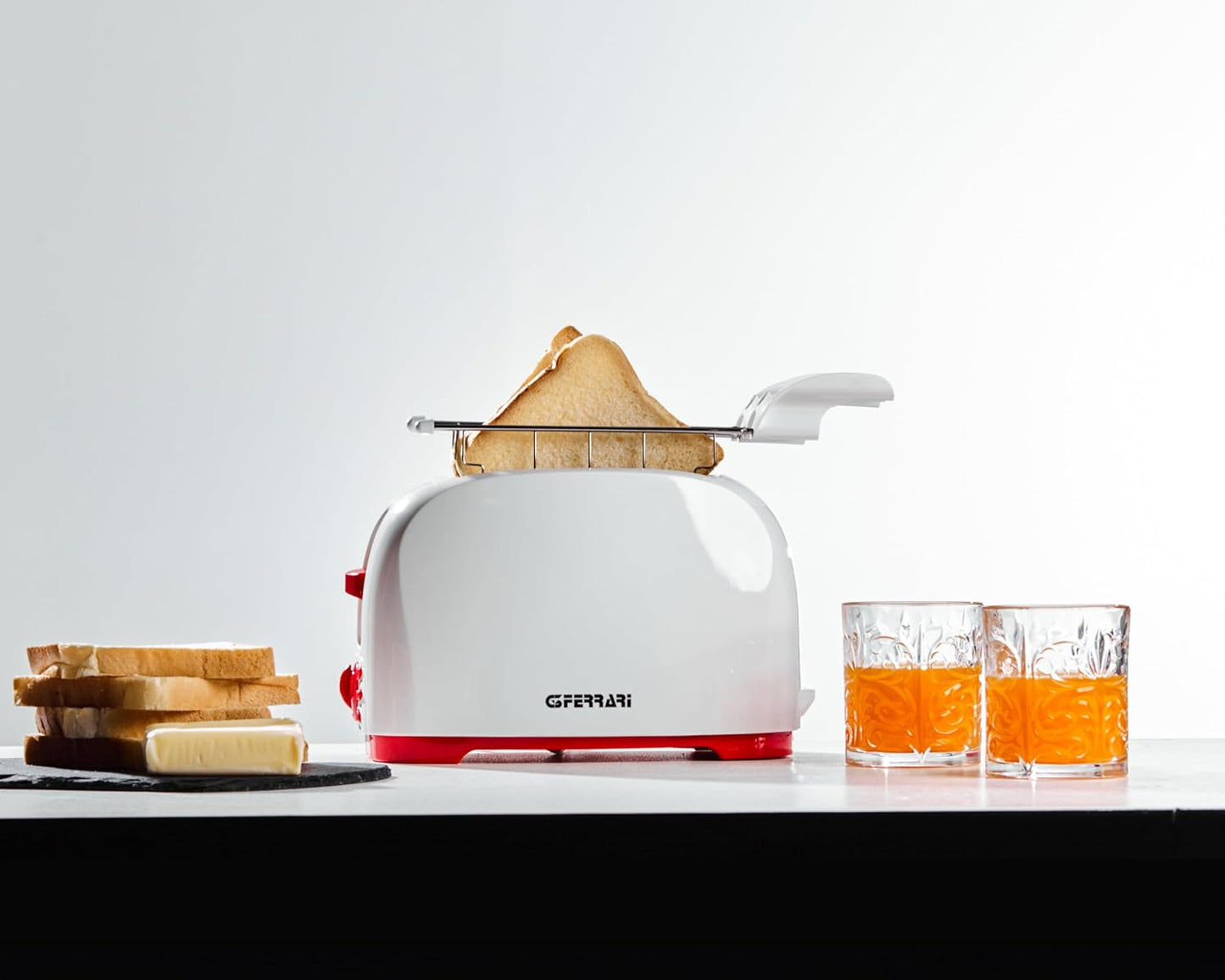 G3 Ferrari G10179 Tostapane To-Stàr, 800 Watt, Pinze INOX, Ampie fessure per toast farciti, Vassoio raccogli briciole, 7 livelli di cottura, Bianco