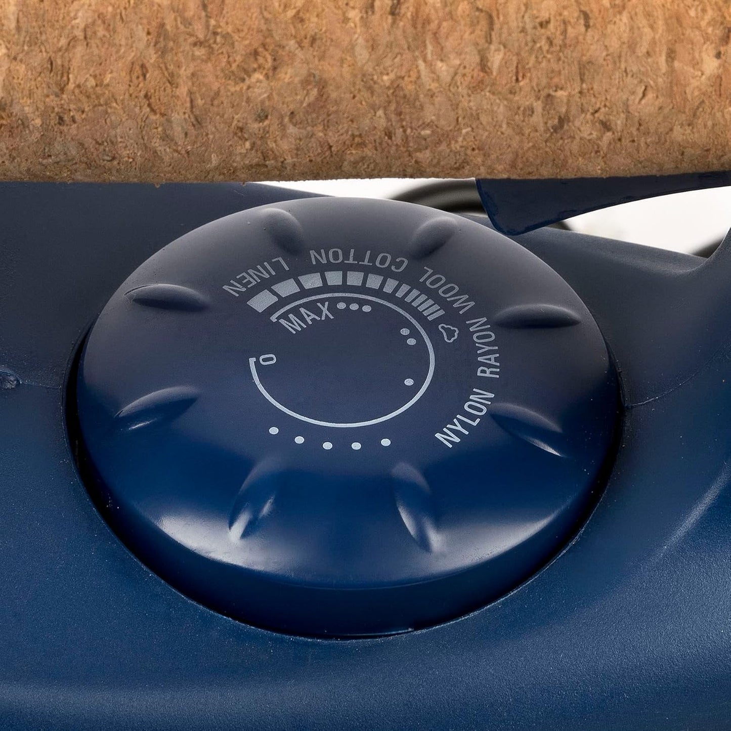 G3 Ferrari G40019 Getto-VAP Sistema Stirante Professionale, 2000 W, Serbatoio 700cc, 3 Bar pressione, Termostato regolabile, Accensione separata ferro/caldaia, Blu/Bianco